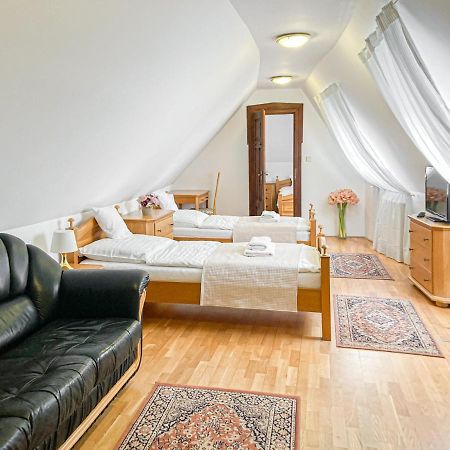 Hotel Salamander - Garni Banská Štiavnica Zewnętrze zdjęcie