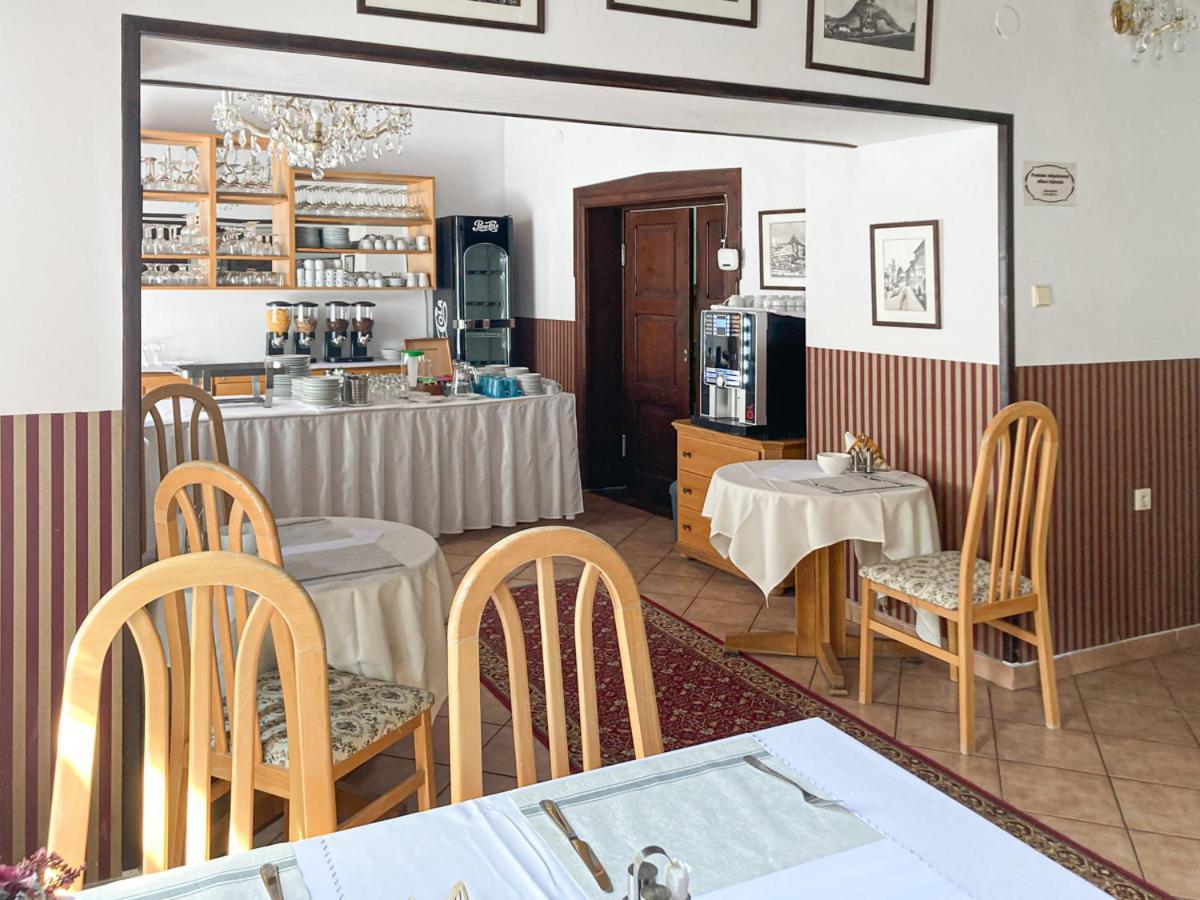 Hotel Salamander - Garni Banská Štiavnica Zewnętrze zdjęcie